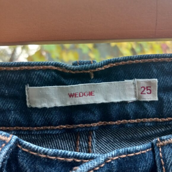 Levi's Wedgie Straight Ankle Dark Wash Jeans - US 25 - Picture 5 of 8